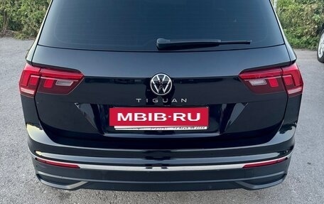 Volkswagen Tiguan II, 2021 год, 2 500 000 рублей, 8 фотография