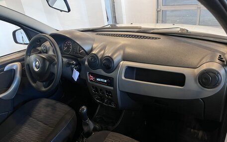 Renault Sandero I, 2013 год, 570 000 рублей, 12 фотография