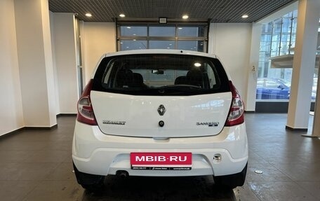 Renault Sandero I, 2013 год, 570 000 рублей, 4 фотография