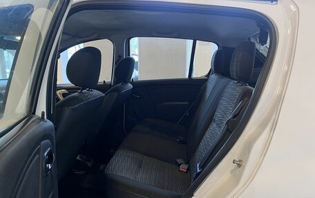 Renault Sandero I, 2013 год, 570 000 рублей, 23 фотография