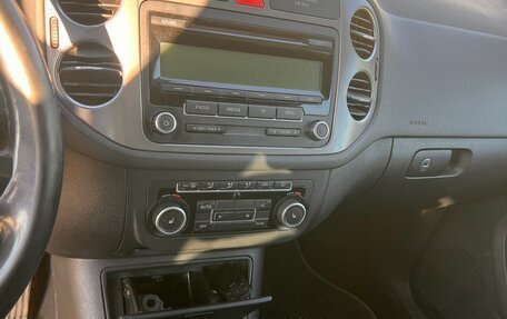 Volkswagen Tiguan I, 2011 год, 999 999 рублей, 11 фотография
