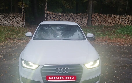 Audi A4, 2012 год, 950 000 рублей, 8 фотография