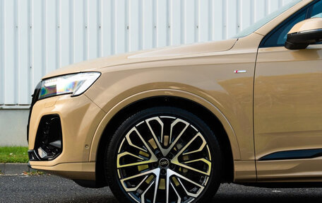 Audi Q7, 2025 год, 12 855 077 рублей, 7 фотография