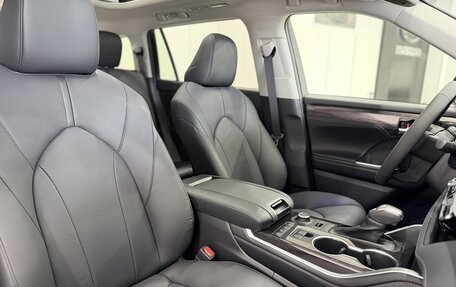 Toyota Highlander, 2026 год, 5 500 000 рублей, 20 фотография