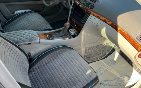 Mercedes-Benz E-Класс, 2003 год, 1 000 000 рублей, 19 фотография