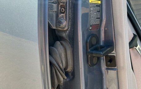 Mercedes-Benz E-Класс, 2003 год, 1 000 000 рублей, 28 фотография