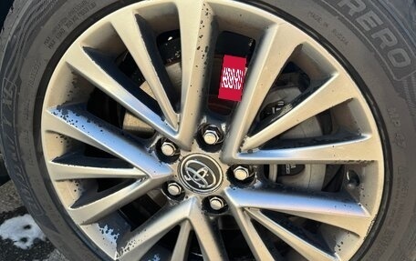Toyota Camry, 2017 год, 1 800 000 рублей, 7 фотография