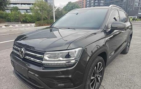 Volkswagen Tharu, 2023 год, 1 650 009 рублей, 1 фотография