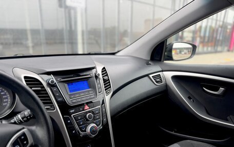 Hyundai i30 II рестайлинг, 2013 год, 1 145 000 рублей, 33 фотография