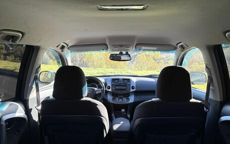Toyota RAV4, 2012 год, 1 350 000 рублей, 10 фотография