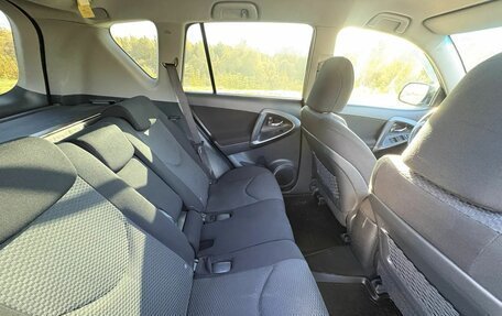 Toyota RAV4, 2012 год, 1 350 000 рублей, 11 фотография