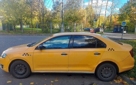 Skoda Rapid I, 2017 год, 425 000 рублей, 3 фотография
