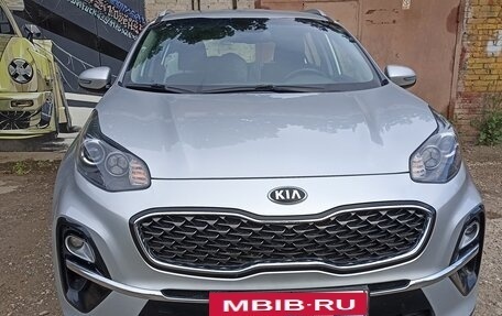 KIA Sportage IV рестайлинг, 2019 год, 1 900 000 рублей, 4 фотография