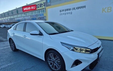 KIA Cerato IV, 2023 год, 2 100 000 рублей, 3 фотография