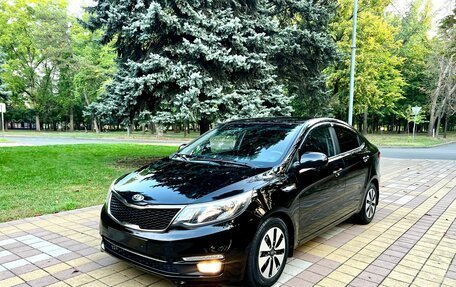 KIA Rio III рестайлинг, 2016 год, 1 115 000 рублей, 22 фотография
