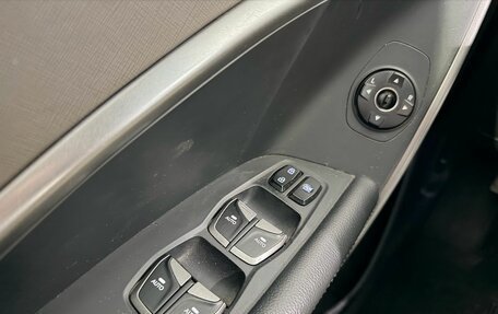 Hyundai Santa Fe III рестайлинг, 2014 год, 2 000 000 рублей, 14 фотография