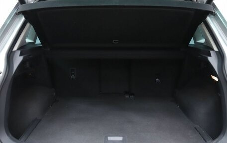 Volkswagen Tiguan II, 2018 год, 2 370 000 рублей, 9 фотография