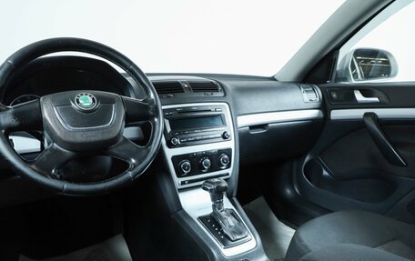 Skoda Octavia, 2010 год, 649 000 рублей, 8 фотография