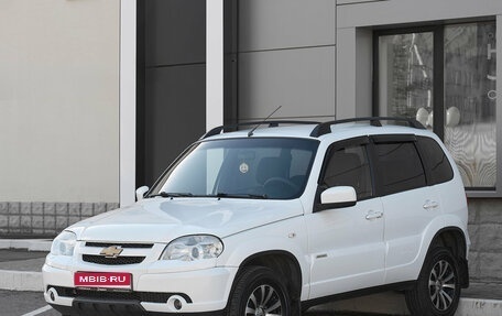 Chevrolet Niva I рестайлинг, 2016 год, 530 000 рублей, 1 фотография