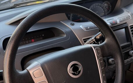 SsangYong Stavic, 2013 год, 1 450 000 рублей, 2 фотография