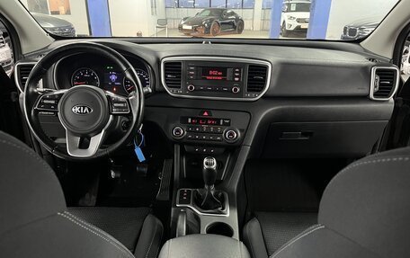 KIA Sportage IV рестайлинг, 2019 год, 1 995 000 рублей, 16 фотография