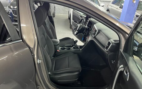 KIA Sportage IV рестайлинг, 2019 год, 1 995 000 рублей, 22 фотография