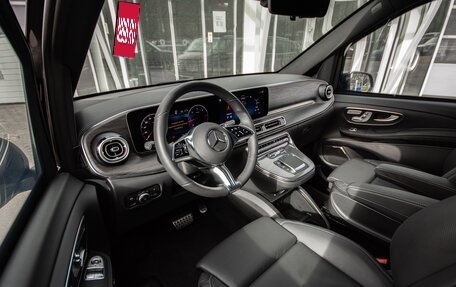 Mercedes-Benz V-Класс, 2024 год, 29 000 000 рублей, 7 фотография