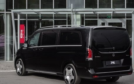 Mercedes-Benz V-Класс, 2024 год, 29 000 000 рублей, 6 фотография