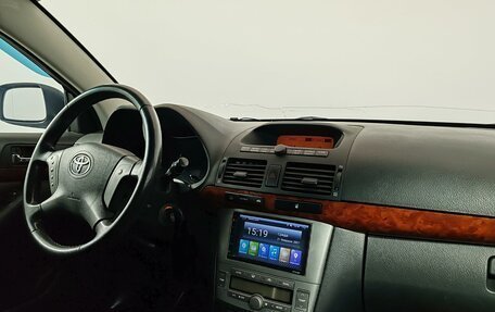 Toyota Avensis III рестайлинг, 2004 год, 799 000 рублей, 11 фотография