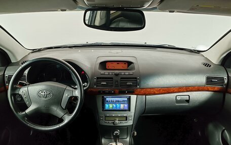 Toyota Avensis III рестайлинг, 2004 год, 799 000 рублей, 14 фотография