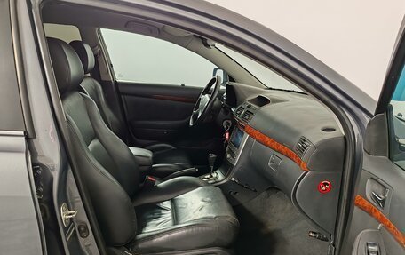 Toyota Avensis III рестайлинг, 2004 год, 799 000 рублей, 20 фотография
