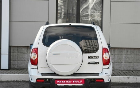 Chevrolet Niva I рестайлинг, 2016 год, 530 000 рублей, 5 фотография