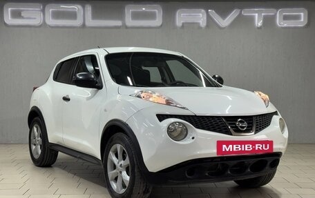 Nissan Juke II, 2013 год, 890 000 рублей, 3 фотография