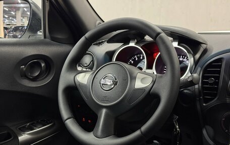 Nissan Juke II, 2013 год, 890 000 рублей, 11 фотография