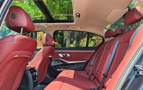BMW 3 серия, 2023 год, 2 450 000 рублей, 7 фотография