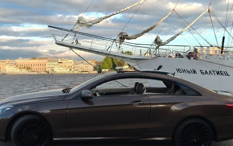 Mercedes-Benz E-Класс, 2014 год, 2 150 000 рублей, 3 фотография