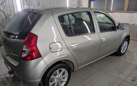 Renault Sandero I, 2014 год, 450 000 рублей, 3 фотография