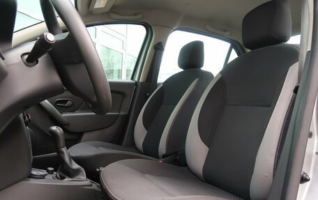 Renault Logan II, 2013 год, 549 000 рублей, 22 фотография