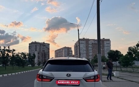 Lexus RX IV рестайлинг, 2016 год, 3 850 000 рублей, 2 фотография
