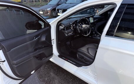 Toyota Camry, 2022 год, 2 600 000 рублей, 7 фотография
