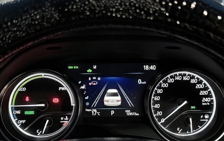 Toyota Camry, 2022 год, 2 600 000 рублей, 17 фотография
