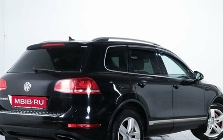 Volkswagen Touareg III, 2011 год, 1 979 000 рублей, 7 фотография