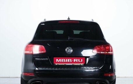 Volkswagen Touareg III, 2011 год, 1 979 000 рублей, 6 фотография