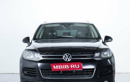 Volkswagen Touareg III, 2011 год, 1 979 000 рублей, 2 фотография