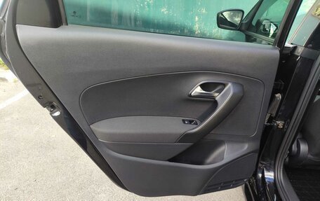 Volkswagen Polo VI (EU Market), 2016 год, 735 000 рублей, 15 фотография