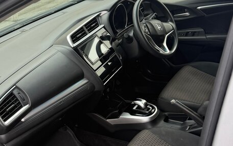 Honda Fit III, 2018 год, 925 000 рублей, 9 фотография