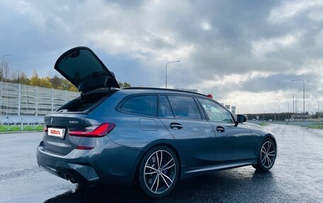 BMW 3 серия, 2021 год, 4 400 000 рублей, 3 фотография