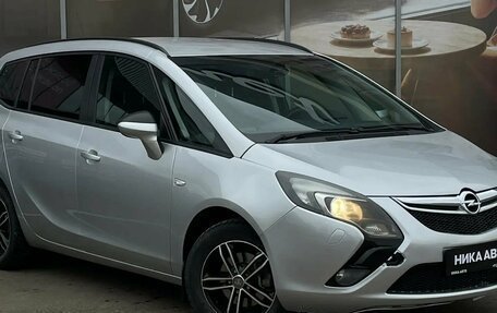 Opel Zafira C рестайлинг, 2013 год, 850 000 рублей, 4 фотография