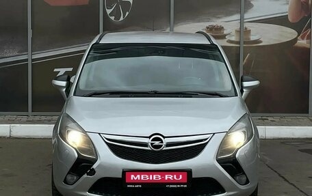 Opel Zafira C рестайлинг, 2013 год, 850 000 рублей, 2 фотография