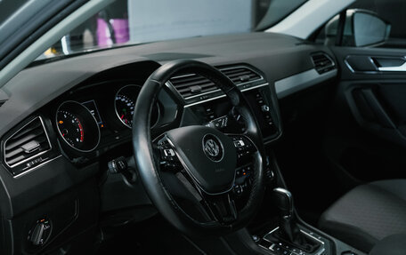 Volkswagen Tiguan II, 2017 год, 2 850 000 рублей, 9 фотография